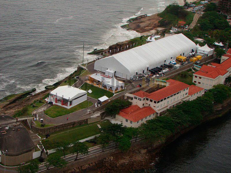 Galpão provisório